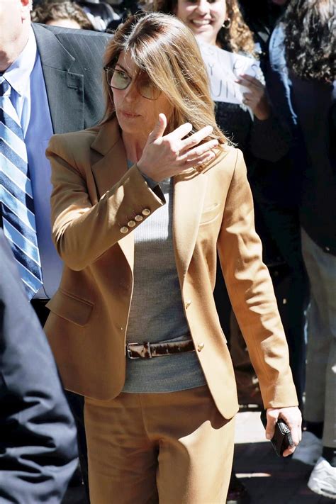 Lori Loughlin Was Weepy On First Day Of Prison But Pulled Herself