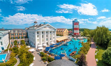 Dem rassismus eine absage erteilen reject racism (oder strike a blow against racism). Hotel buchen, Zimmer reservieren - Europa-Park Rust