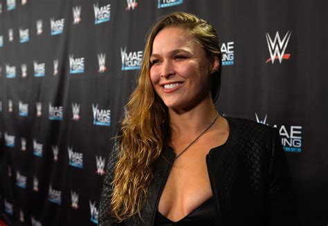 Look Ronda Rousey S Body Paint Photos Going Viral The Spun What S