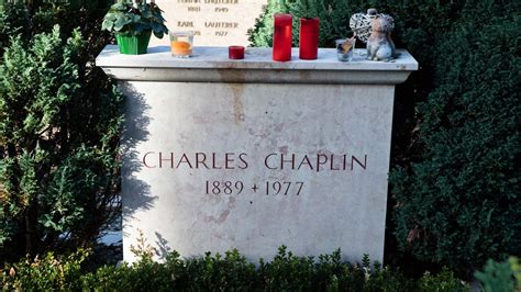 10 Famous Graves And The Incredible Stories Behind Them Condé Nast
