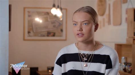 Like das video und abonniere unseren kanal, wenn dir das video gefallen hat in diesem video haben wir cheyenne ochsenknecht bei ihren fahrstunden. 7 Töchter: Cheyenne Ochsenknecht wurde in der Schule gemobbt