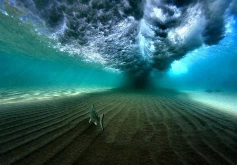 Underwaterbreaking Wave Under The Water Under The Sea No