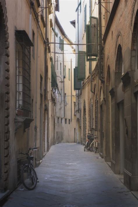 Old Medieval Street In Tuscany Stock Image Image Of Decoration Lucca