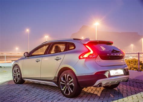 Volvo V40 Cross Country T5 Awd Inscription 2016 Review Za