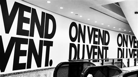 “on Vend Du Vent We Sell Air” ―by Haim Steinbach Text I Flickr