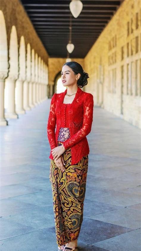 Fesyen Baju Kebaya Moden Terkini