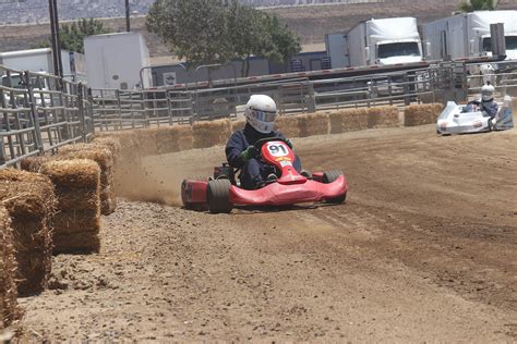 Dirt Track Kart Racing We Visit The Socal Oval Karters