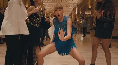 Taylor Swift Drops ‘delicate Video Dances Like No Ones Watching