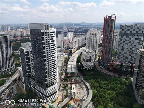 Poised to be the new pulse of damansara heights, dc is conveniently accessible via road, rail and even air travel. Empire City SOHO, Empire City Jalan Damansara Off ...