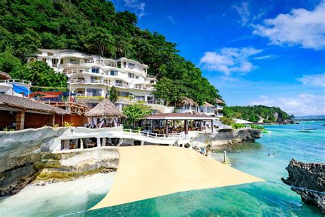 Beachfront Hotels In Boracay The Best Resorts On White Beach Diniwid Secret Beaches And