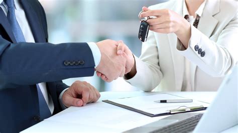 Should You Trade Your Car or Sell It Yourself? - Autotrader