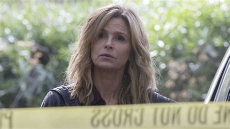 Kyra Sedgwick Says New Series Ten Days In The Valley Explores Mothers Guilt Ksro