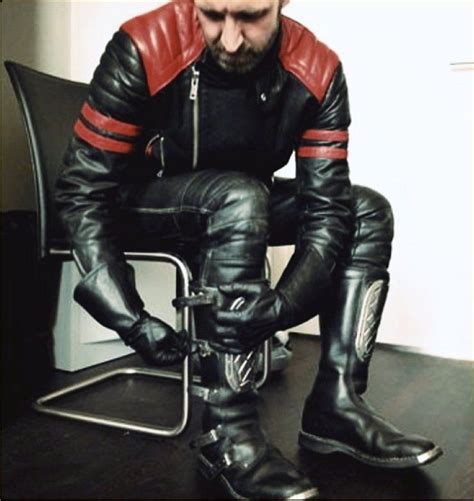 Pin By Rob On Leather Biker Boyz 2 Leather Leather Gear Leather Pants