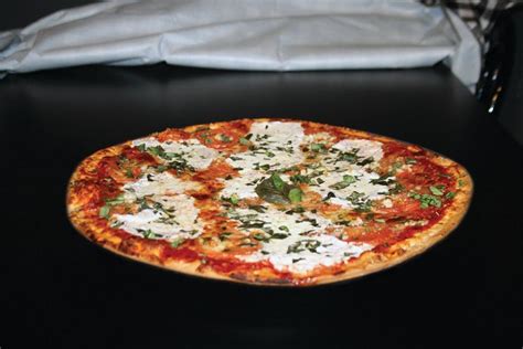 Allegrettis Pizzeria And Catering Menu Pizza Delivery Des Plaines Il