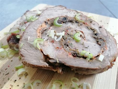 leckeres Grillrezept für Rollbraten vom Schweinenacken Sachsengriller
