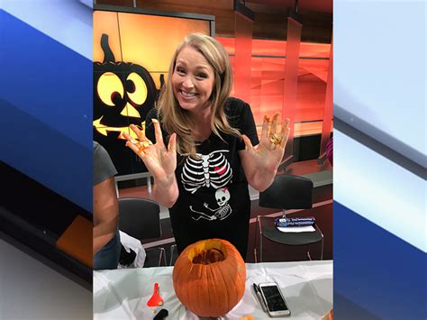 Photo Gallery The Great Pumpkin Carving Battle With Abc Action News Anchors Gallery