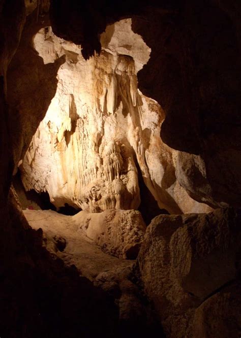 Underground Wonders Australias Magnificent Caves