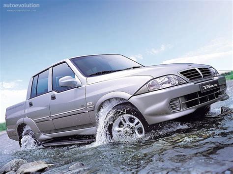 SSANGYONG Musso Sports specs & photos - 1998, 1999, 2000, 2001, 2002 ...