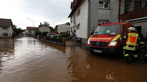 Das unwetter hat in unserer stadt viele. Unwetter über Deutschland - ZDFheute