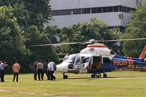 Akun resmi kementerian pertanian republik indonesia @kementerianpertanian www.pertanian.go.id. Buka Rakor Pangan, Mentan Amran Hadir Naik Helikopter