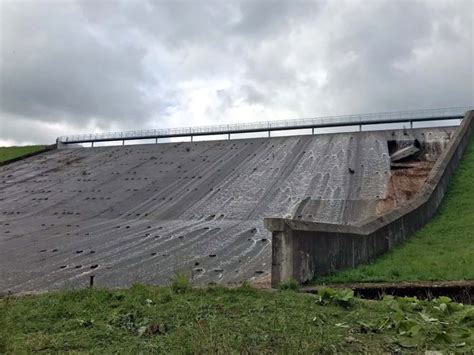 Whaley Bridge Evacuated As Toddbrook Reservoir Suffers Partial Collapse