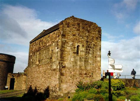 Mary, queen of scots, returned to the news headlines when the rosary she carried to her execution in 1587, were recently stolen from arundel castle. Edinburgh Castle | The Castles of Scotland, Coventry ...