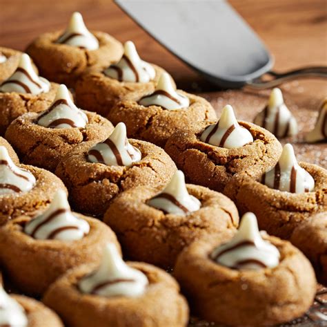 Melted butter will lead to denser cookies. Hershey Kiss Gingerbread Cookies : 21 Of the Best Ideas for Hershey Kisses Christmas Cookies ...