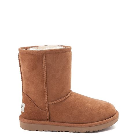 Shopstyle is a smart shopping platform where you can discover the latest fashion trends and shop from over 4,500 designer retailers from over 1. UGG® Classic Short II Boot - Little Kid / Big Kid ...