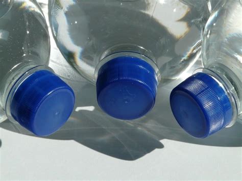 Today, evian is owned by danone, a french multinational corporation. بالصور.. أفضل أنواع مياه الشرب في العالم