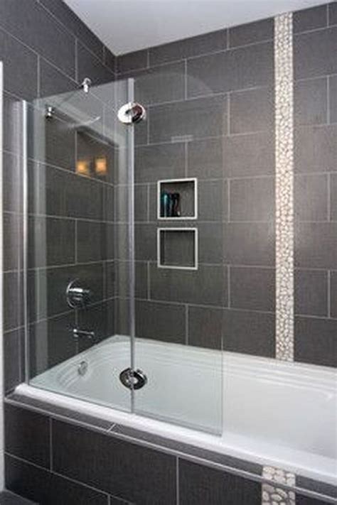 40 Modern Small Master Bathroom Renovation Ideas | Bathroom remodel
