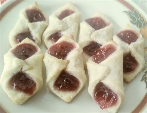 See more ideas about desserts, raspberry recipes, recipes. Sam's Place: Pineapple Bow Tie Cookies