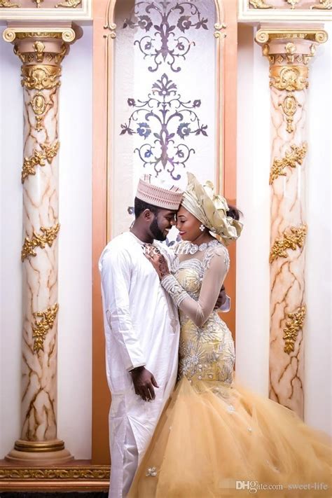 He is a popular nigerian fashion designer that lives in london. African Traditional Wedding Dresses Nigeria Gold Wedding ...