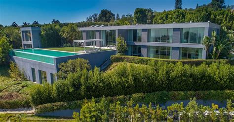 The property has been listed on airbnb by will smith, who played the lead character in the iconic. A Modern Bel-Air Mansion - WSJ