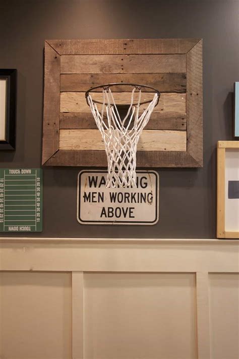 25 Creative Unique Ideas For The Ultimate Man Cave Decor