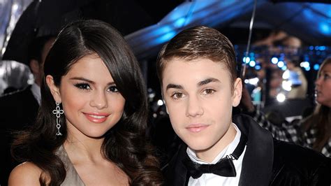 Justin Bieber And Selena Gomez Release Surprise Song Together Listen Here Teen Vogue