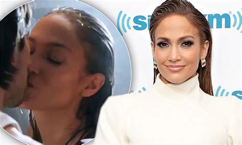 Jennifer Lopez Says She Doesnt Talk About Movie Sex Scenes With Beau A
