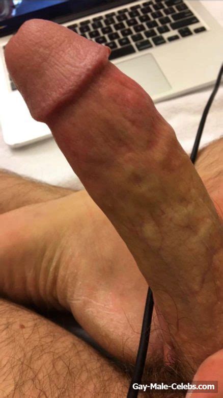 Free Sexy Drake Bell Leaked Frontal Nude Selfie Photos Men Scenes