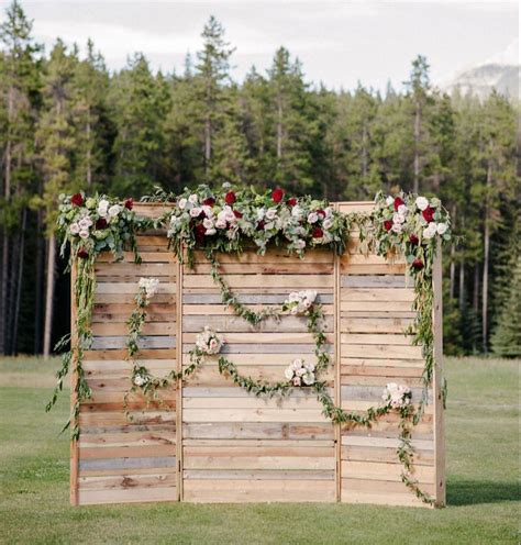 Floral Wedding Backdrop Wooden Pallet Wall Wedding Reception