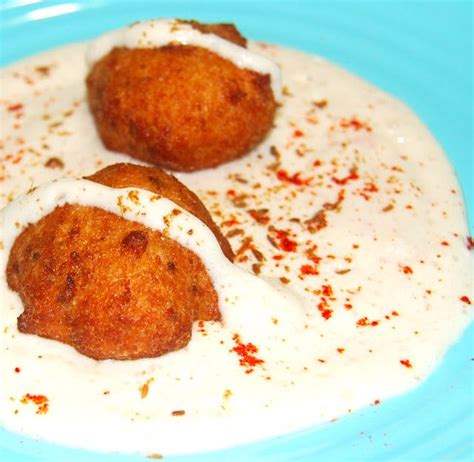 Soak the channa dal for minimum of 2 hours, else the vada turns hard. Vegan Dahi Vada | Recipe in 2020 | Food, Delicious vegan ...