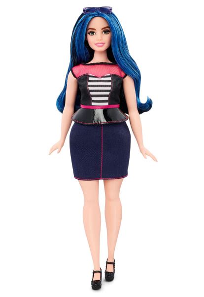Barbie Doll Evolves: Mattel Unveils New Curvy, Tall, Petite Doll Body