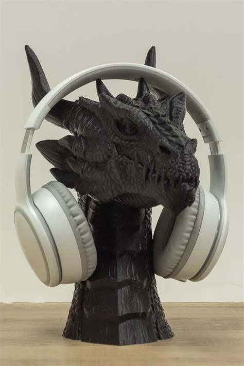 Dragon Headphone Stand In 2023 Headphone Stands Headphone Tangled
