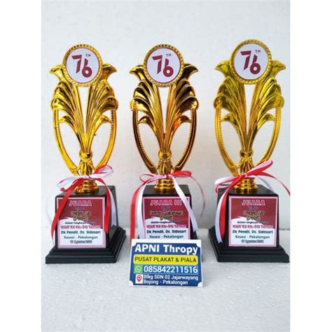 Jual Piala Set Free Pita Dan Stiker Trophy Lomba Kab Pekalongan Produsen Plakat Tokopedia