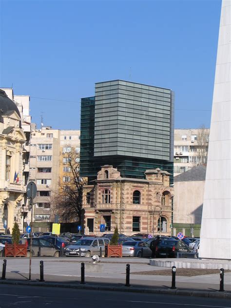 Romania (um membro do facebook, jan 2010). desen de arhitectura: fotografie de arhitectura_cladiri ...