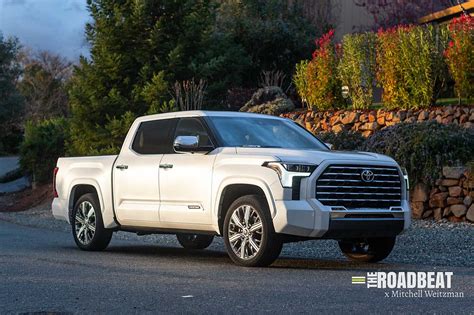 Review 2022 Toyota Tundra Capstone Hybrid