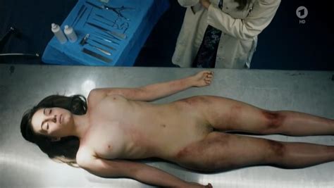 Nude Video Celebs Movie Der Urbino Krimi Die Tote Im Palazzo