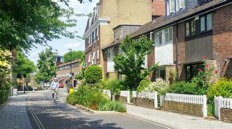 How Low Traffic Neighbourhoods Help Solve The Tragedy Of The Commons