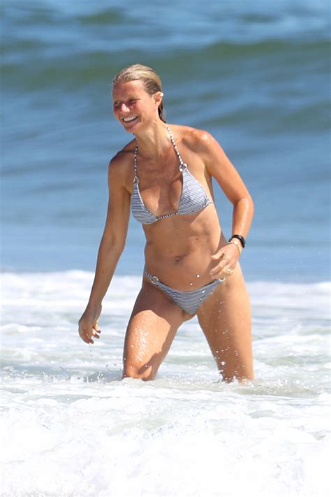 Gwyneth Paltrow 47 Looks Half Her Age In Blue Bikini As She Hits The