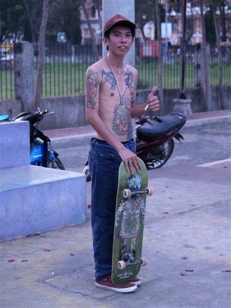 Photostop Skateboard Poser