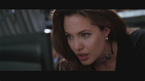 Angelina Jolie In Mr And Mrs Smith Angelina Jolie Image 12026386 Fanpop