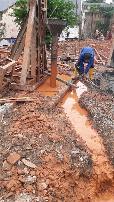 Cocok dipakai pada area pekerjaan yang sempit dan terisolir, alat ini dapat menjangkau lokasi dan area yang tidak dapat dimasuki alat berat, karena alat ini memiliki bor pile tunggal yang dapat dipasangkan pada gearboxnya. Proses Pembuatan Pondasi Bore Pile Disertai Foto Lengkap ...